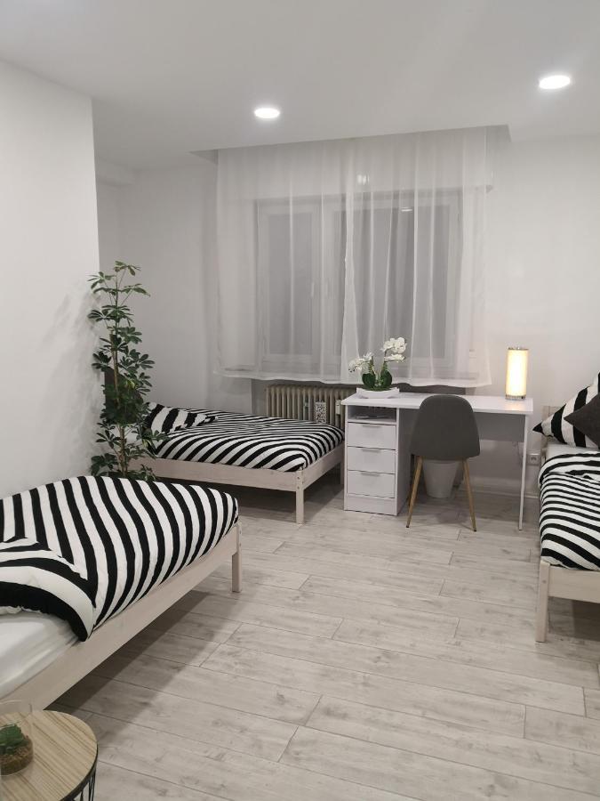 Schoene Und Optimal Gelegene Wohnung Weisskirchen Extérieur photo